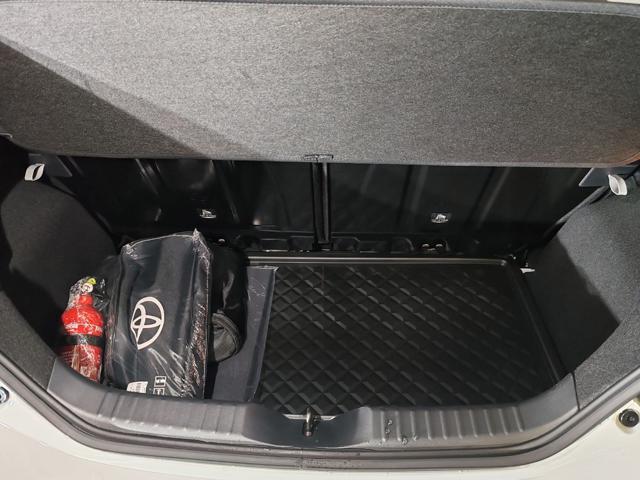TOYOTA Aygo X usata, con Luci diurne LED