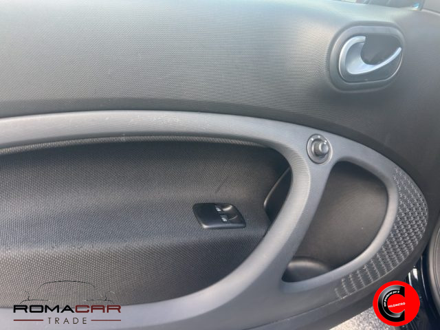 SMART ForTwo usata, con Volante multifunzione