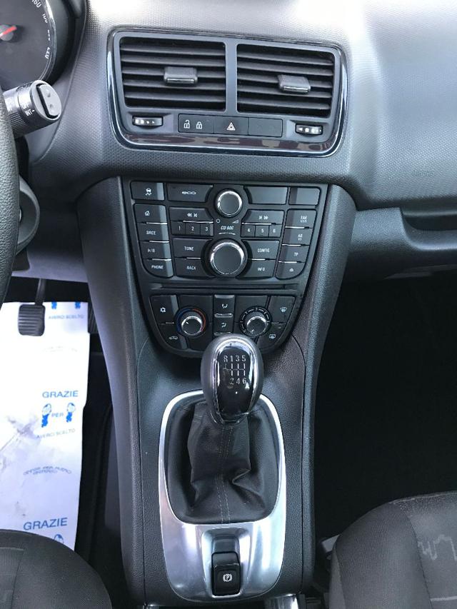 OPEL Meriva usata, con USB