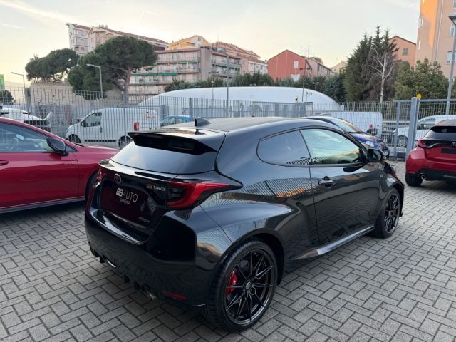 TOYOTA Yaris usata, con Cerchi in lega