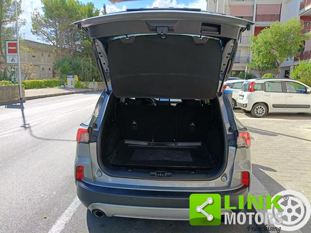 FORD Kuga usata, con Touch screen