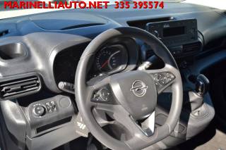 OPEL Combo usata, con Sensori di parcheggio posteriori