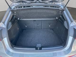 MERCEDES-BENZ A 180 usata, con Autoradio digitale