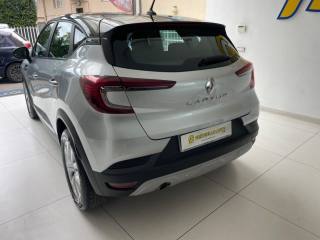 RENAULT Captur usata, con Autoradio