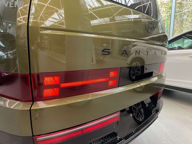 HYUNDAI Santa Fe usata, con Autoradio