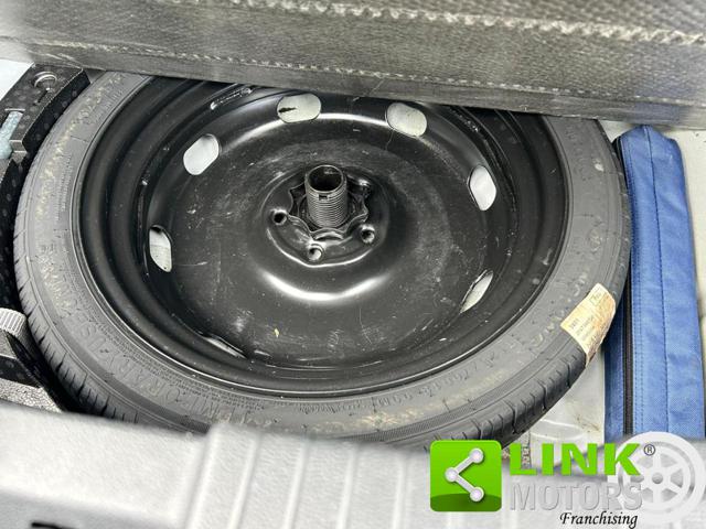 VOLKSWAGEN T-Roc usata, con Airbag testa