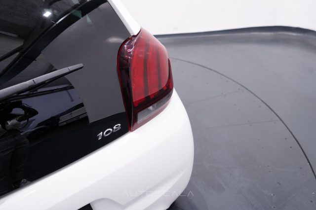 PEUGEOT 108 usata 27