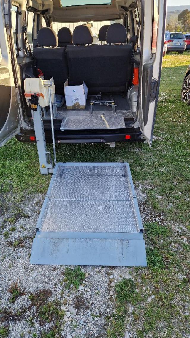 FIAT Doblo usata, con Bracciolo