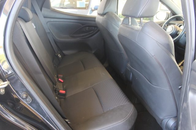 TOYOTA Yaris usata, con ESP