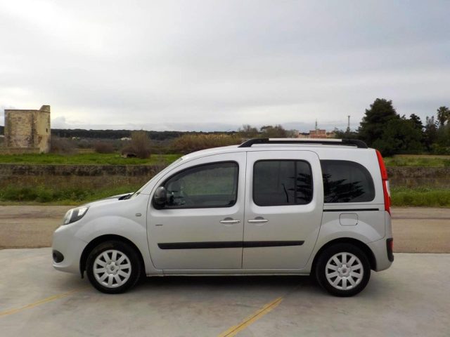 RENAULT Kangoo usata, con Cerchi in lega