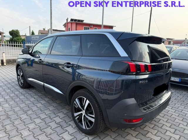 PEUGEOT 5008 usata, con Alzacristalli elettrici