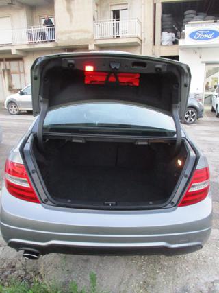 MERCEDES-BENZ C 220 usata, con Boardcomputer