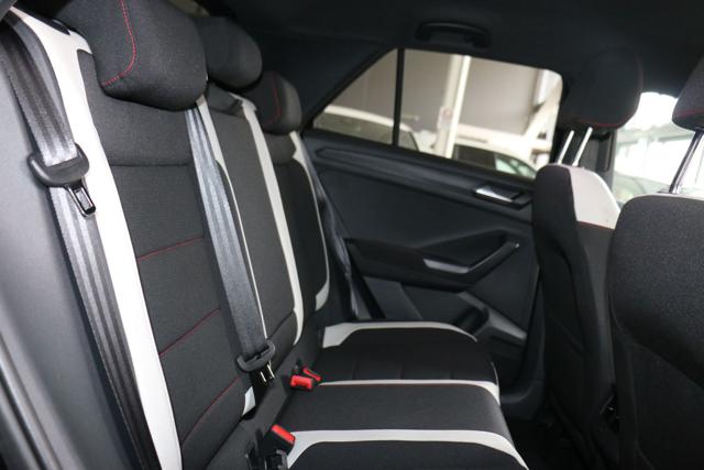 VOLKSWAGEN T-Roc usata, con Sedile posteriore sdoppiato