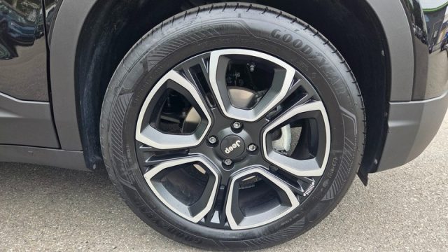 JEEP Avenger usata, con Autoradio