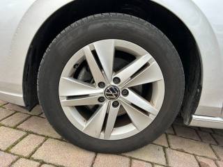 VOLKSWAGEN Golf usata, con Park Distance Control
