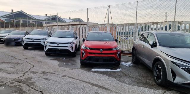 RENAULT Captur usata, con Alzacristalli elettrici