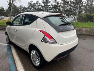 LANCIA Ypsilon usata, con Alzacristalli elettrici