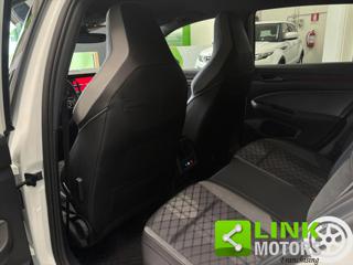 VOLKSWAGEN Golf usata, con Leve al volante