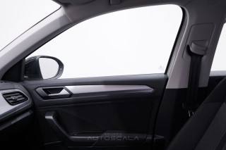 VOLKSWAGEN T-Roc usata, con Sensore di luce