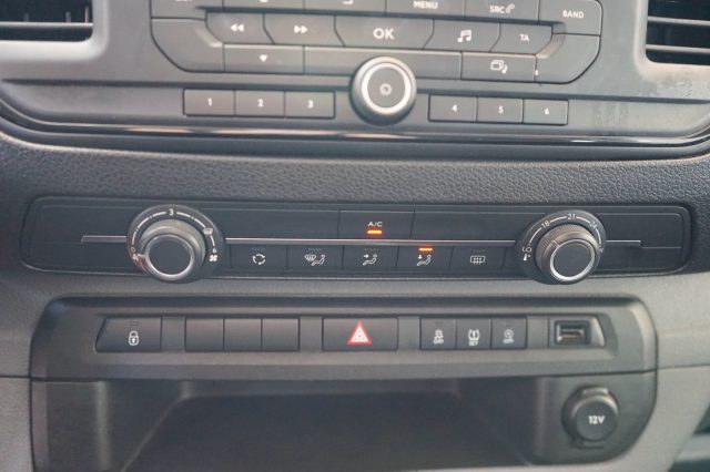 OPEL Vivaro usata 28