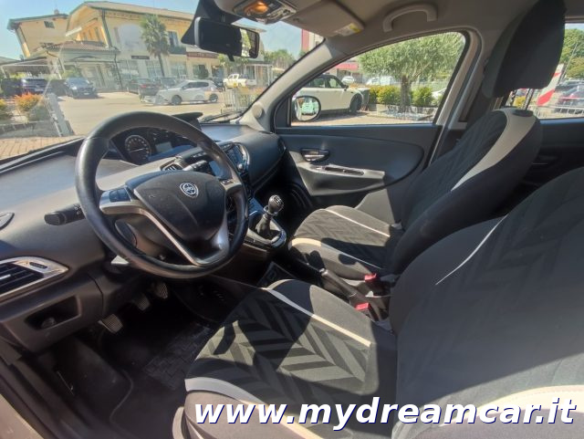 LANCIA Ypsilon usata, con Servosterzo