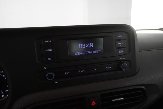 HYUNDAI i10 usata 15