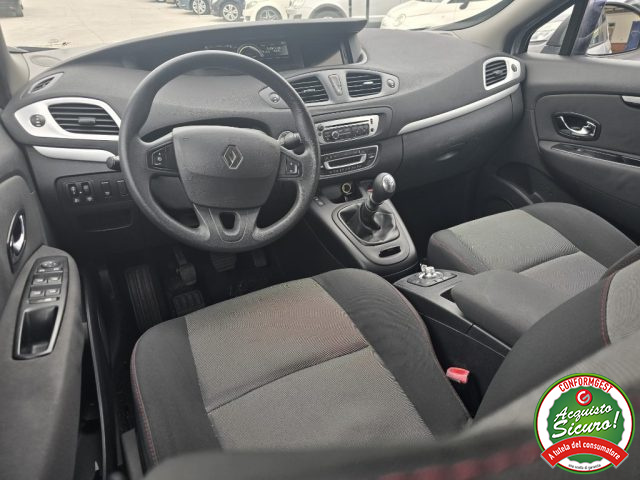 RENAULT Grand Scenic usata, con Climatizzatore