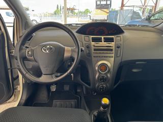 TOYOTA Yaris usata 20