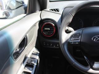 HYUNDAI Kona usata, con Sistema di navigazione