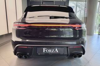 PORSCHE Macan usata, con Autoradio