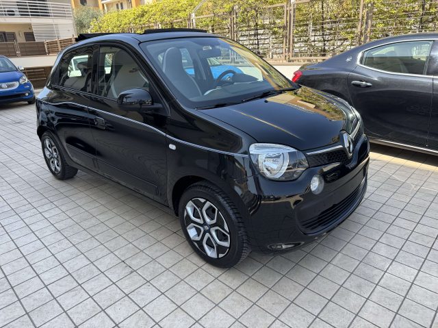 RENAULT Twingo usata, con Autoradio