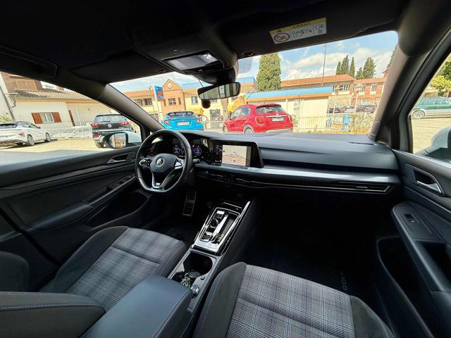 VOLKSWAGEN Golf usata, con Sistema di navigazione