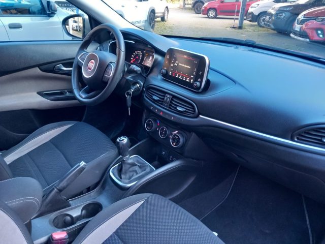 FIAT Tipo usata, con Sensori di parcheggio posteriori