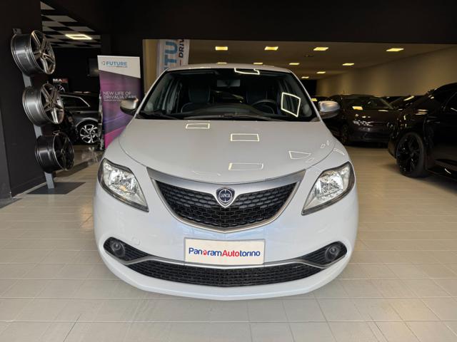 LANCIA Ypsilon usata, con Airbag