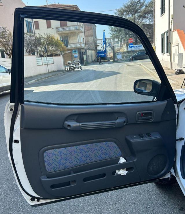 TOYOTA RAV 4 usata, con Chiusura centralizzata