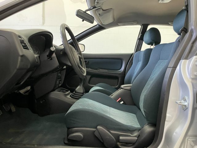MAZDA 323 usata 13