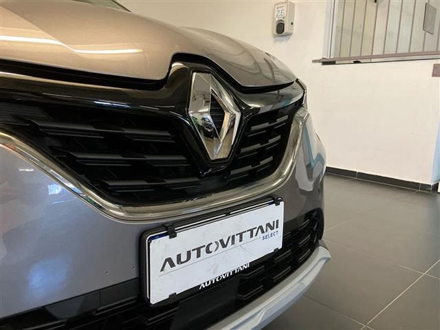 RENAULT Captur usata 24