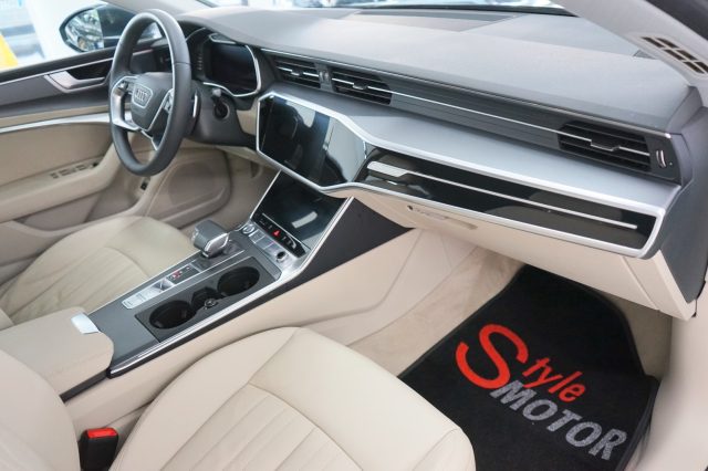 AUDI A7 usata, con Autoradio