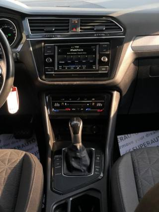 VOLKSWAGEN Tiguan usata, con USB