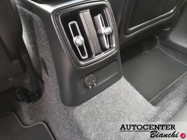 VOLVO XC40 usata, con Sensore di pioggia