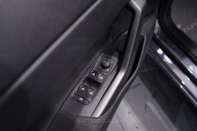 VOLKSWAGEN Polo usata, con Controllo trazione