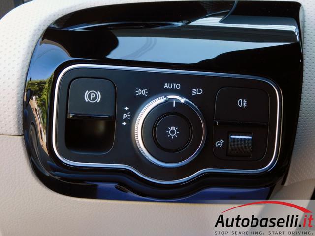 MERCEDES-BENZ A 180 usata, con Climatizzatore automatico, 2 zone