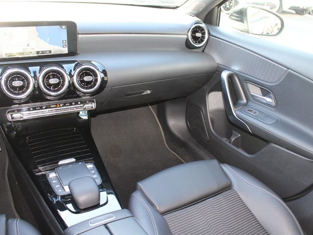 MERCEDES-BENZ A 250 usata, con Sistema di navigazione