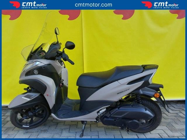 YAMAHA Tricity 125 usata 11