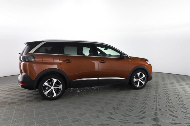 PEUGEOT 5008 usata 2
