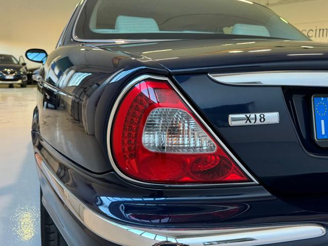 JAGUAR XJ8 usata, con Servosterzo