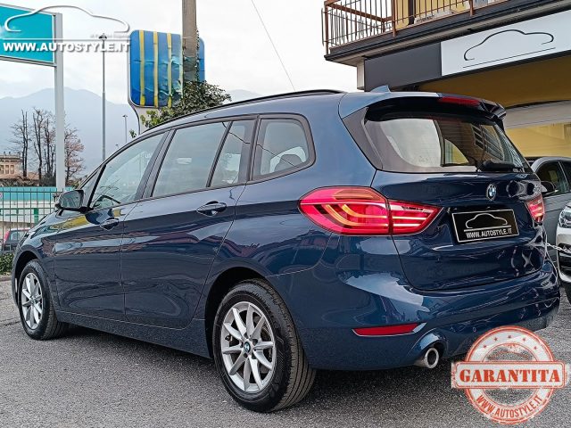 BMW 216 usata, con Luci diurne