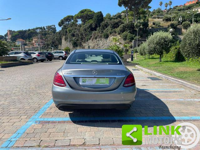 MERCEDES-BENZ C 200 usata, con Alzacristalli elettrici
