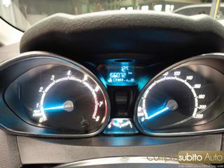 FORD Fiesta usata, con Specchietti laterali elettrici