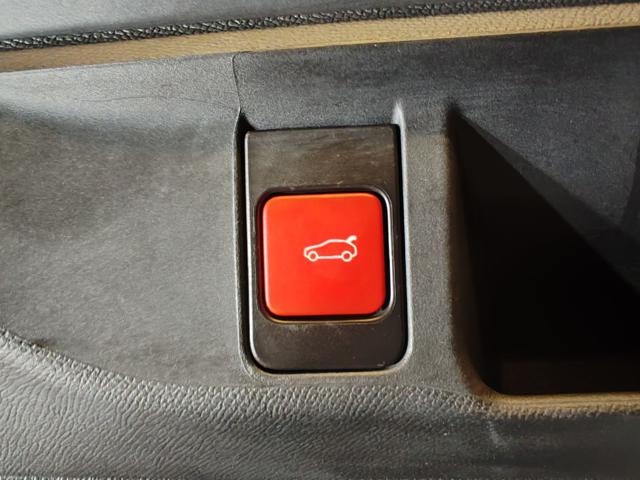 DS AUTOMOBILES DS 4 usata, con Touch screen